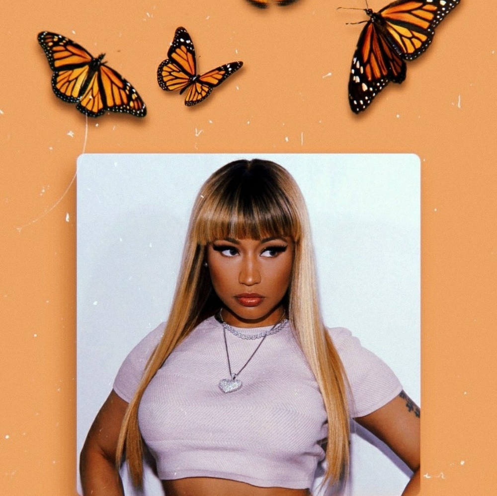 Meet your Posher, Chanel